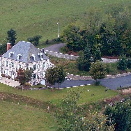 Maison D'Hotes La Nichee Rochefort-Montagne Kültér fotó