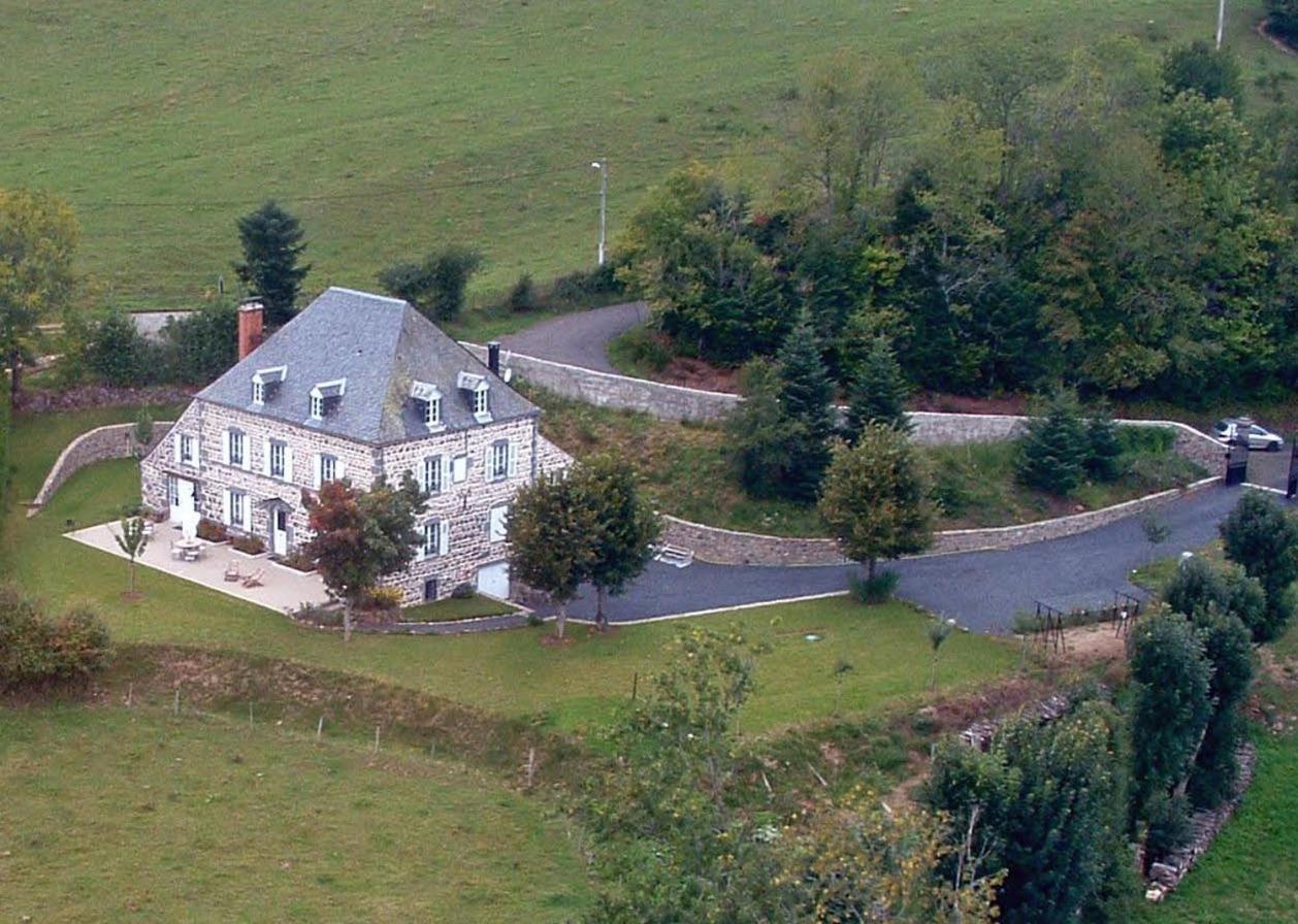 Maison D'Hotes La Nichee Rochefort-Montagne Kültér fotó