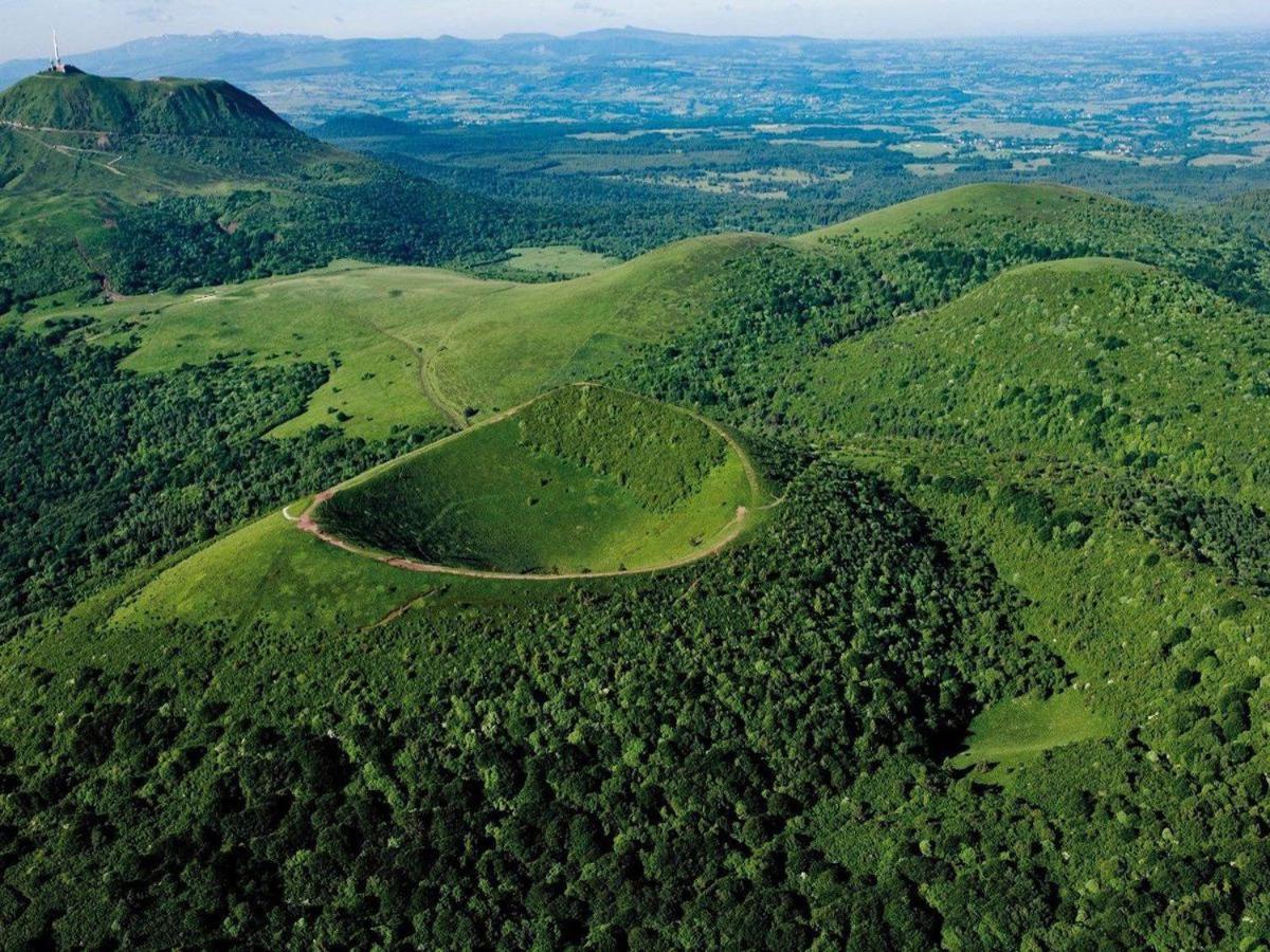 Maison D'Hotes La Nichee Rochefort-Montagne Kültér fotó