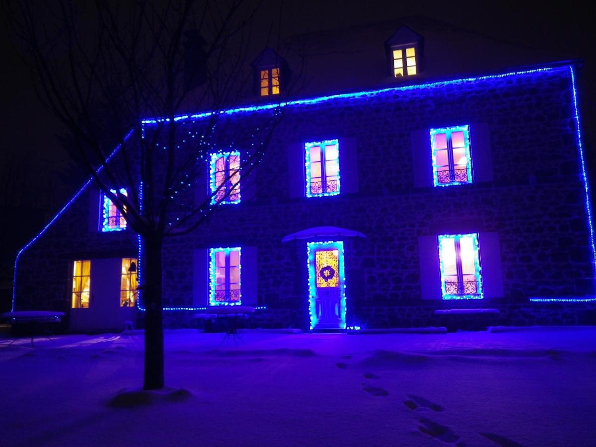 Maison D'Hotes La Nichee Rochefort-Montagne Kültér fotó